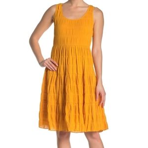 Womens Gold dress sleeveless Max Studio